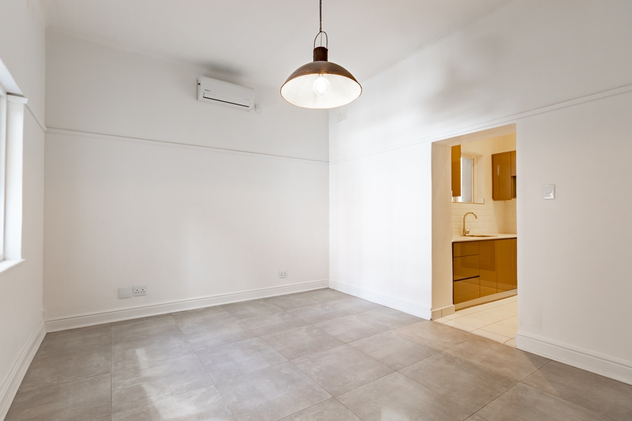 1 Bedroom Property for Sale in Cape Town City Centre Western Cape